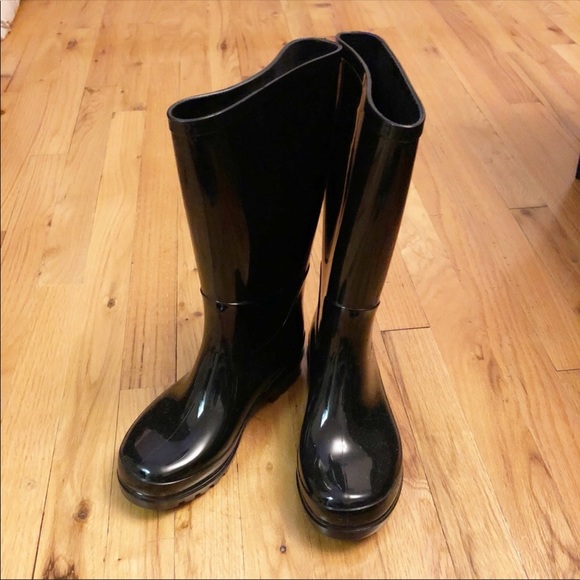 payless rubber boots